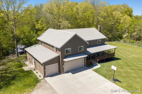 197 Leonard St NW, Grand Rapids, MI 49534