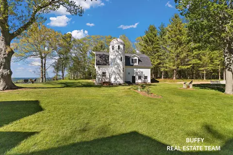 Exterior - 8282 W Harrison Rd, Mears, MI 49436 photo 5 of 15
