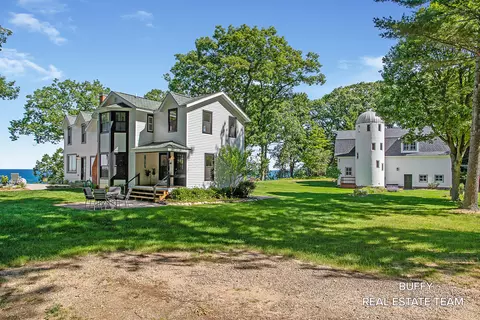 Exterior - 8282 W Harrison Rd, Mears, MI 49436 photo 10 of 15