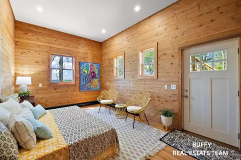 Bedroom - 8282 W Harrison Rd, Mears, MI 49436 photo 1 of 5