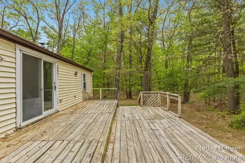 957 Maple St, Pullman, MI 49450 photo 19