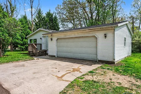 62252 Shaffer Rd, Constantine, MI 49042 photo 3