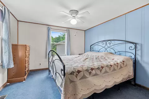 Bedroom - 16660 M-89, Augusta, MI 49012 photo 2 of 3