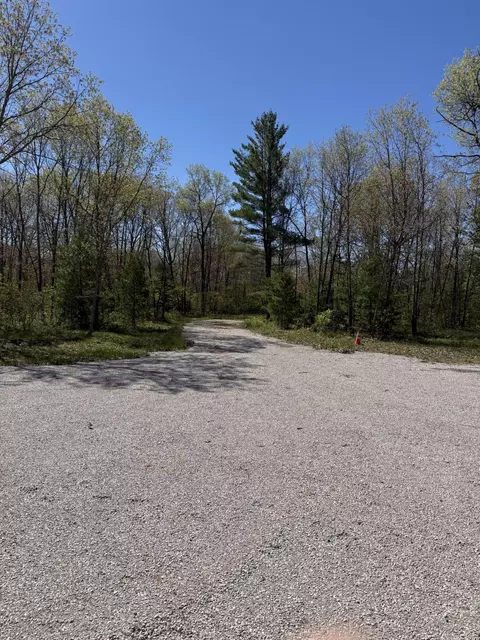 390 Renaissance Dr, Manistee, MI 49660