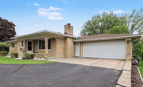 59126 Romeo Plank Rd, Ray, MI 48096