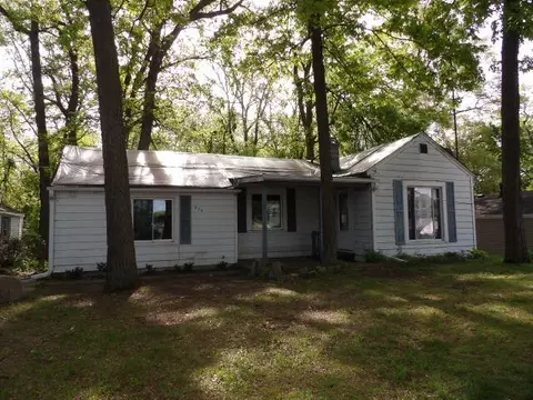 835 Woodland Bch, Battle Creek, MI 49014