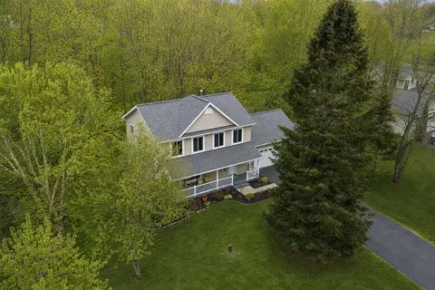 2456 Spartans Trl, Pinckney, MI 48169