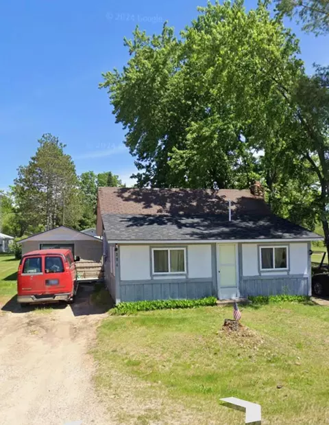 2861 Marius St, Lewiston, MI 49756