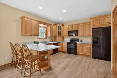 Kitchen - 7121 Glendale Pl, Jackson, MI 49201 photo 1 of 4