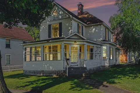 301 S Jefferson St, Sturgis, MI 49091