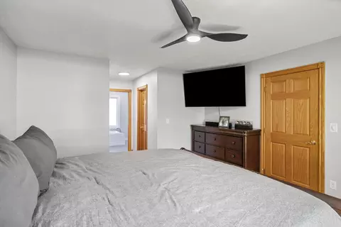 Bedroom - 607 Apache Dr, Fremont, MI 49412 photo 2 of 9