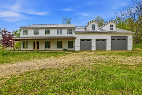 00287 40th St, Bloomingdale, MI 49026