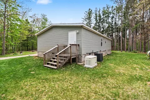 9054 E Ruth Dr, Branch, MI 49402 photo 23