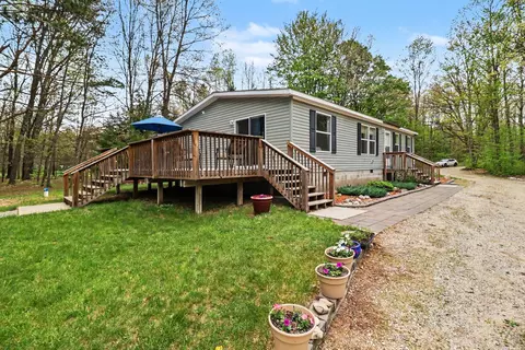 9054 E Ruth Dr, Branch, MI 49402 photo 24