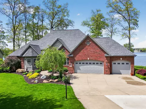 8495 Odowling Dr, Onsted, MI 49265