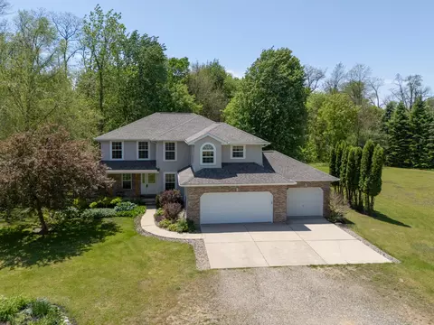 1042 Hunter Rdg, Battle Creek, MI 49017