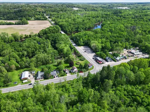 View/Area - 1387 E Riverside Dr, Ionia, MI 48846 photo 10 of 17