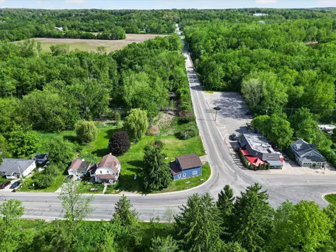 View/Area - 1387 E Riverside Dr, Ionia, MI 48846 photo 5 of 17