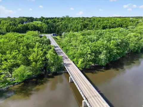 View/Area - 1387 E Riverside Dr, Ionia, MI 48846 photo 11 of 17