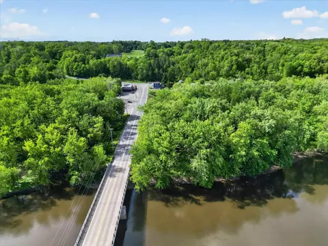 View/Area - 1387 E Riverside Dr, Ionia, MI 48846 photo 12 of 17