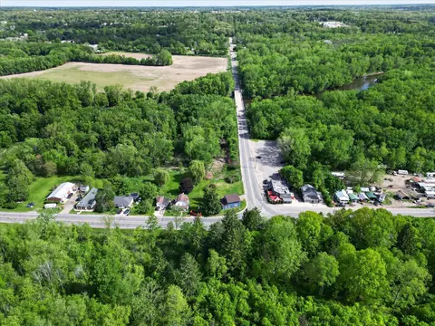 View/Area - 1387 E Riverside Dr, Ionia, MI 48846 photo 9 of 17