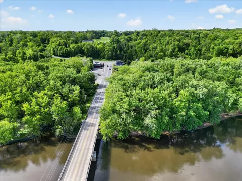 View/Area - 1387 E Riverside Dr, Ionia, MI 48846 photo 13 of 17