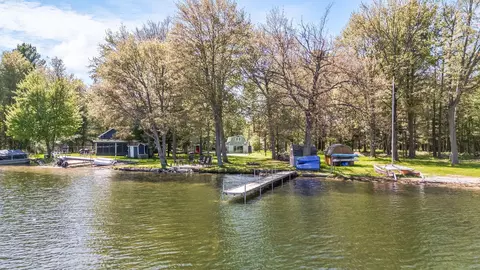 2850 W Winona Dr, Baldwin, MI 49304