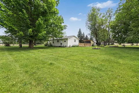 Exterior - 59446 Manor Rd, Colon, MI 49040 photo 12 of 12
