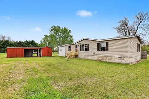 10812 Henkel Rd, Morley, MI 49336