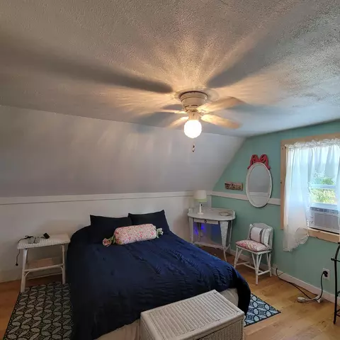 Bedroom - 575 Newaygo Dr, White Cloud, MI 49349 photo 3 of 6