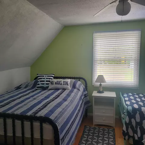 Bedroom - 575 Newaygo Dr, White Cloud, MI 49349 photo 6 of 6