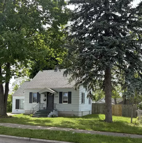 2339 Camden Ave SW, Wyoming, MI 49519