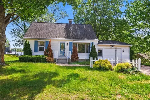 2122 N M-43 Hwy, Hastings, MI 49058