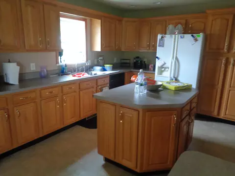 Kitchen - 6019 Abbott Rd, Reading, MI 49274 photo 2 of 2