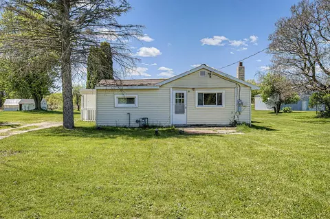 11641 17 Mile Rd, Marshall, MI 49068