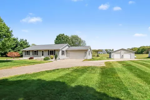 5383 E Cd Ave, Kalamazoo, MI 49004