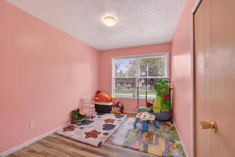 Bedroom - 11230 Baker Rd, Jerome, MI 49249 photo 6 of 7