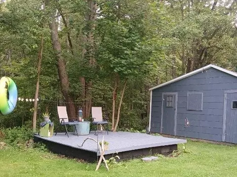 Exterior - 588 Pleasant Dr, Gregory, MI 48137 photo 7 of 8