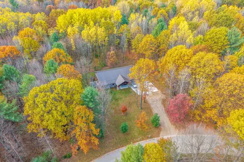 3159 Hilltop Ln, Mount Pleasant, MI 48858