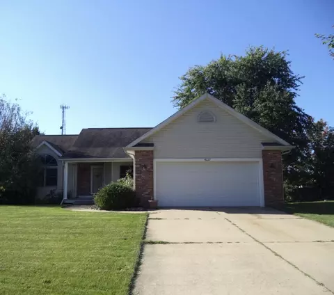 4227 Londonderry Ave, Kalamazoo, MI 49006