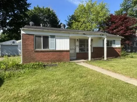 2722 Beacon Hl, Ann Arbor, MI 48104