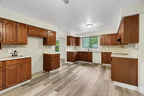 Kitchen - 475 S Burr Oak Rd, Colon, MI 49040 photo 1 of 1