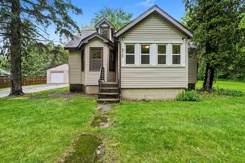 475 S Burr Oak Rd, Colon, MI 49040