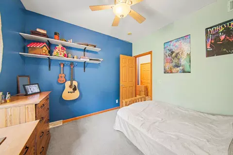 Bedroom - 2088 Hickory Ln, Jackson, MI 49201 photo 7 of 8