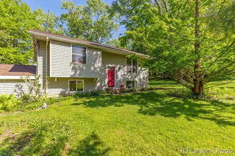 1027 Blue Star Hwy, South Haven, MI 49090