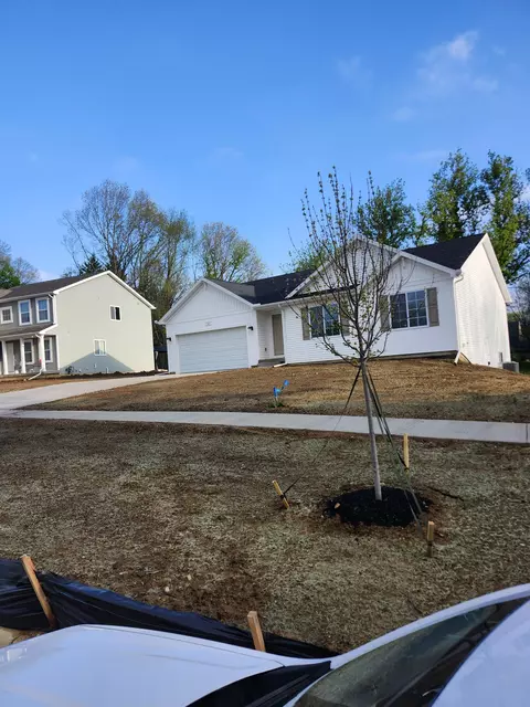 931 Forest St, Marshall, MI 49068