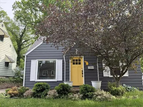 143 Linwood St SE, Grand Rapids, MI 49507