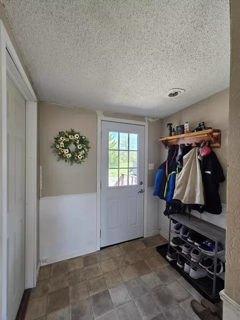 12495 5 Mile Rd, Evart, MI 49631 photo 2