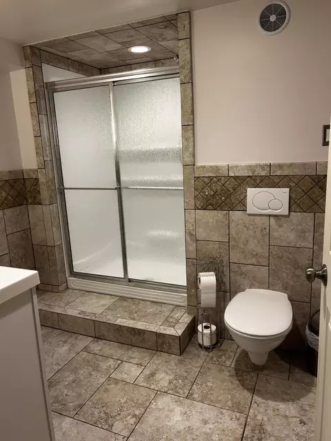 Bath - 7880 Poplar Ln, Reading, MI 49274 photo 7 of 9