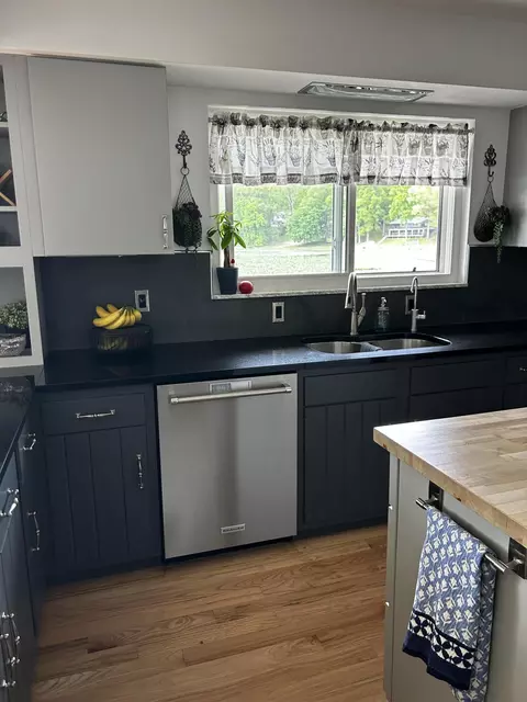 Kitchen - 7880 Poplar Ln, Reading, MI 49274 photo 2 of 10